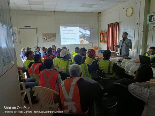 WhatsApp Image 2025-01-17 at 11.22.04 AM